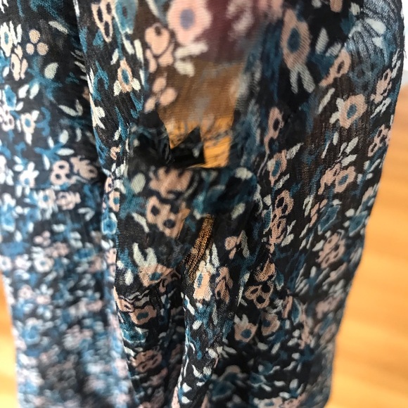 PAIGE blouse - Picture 7 of 7